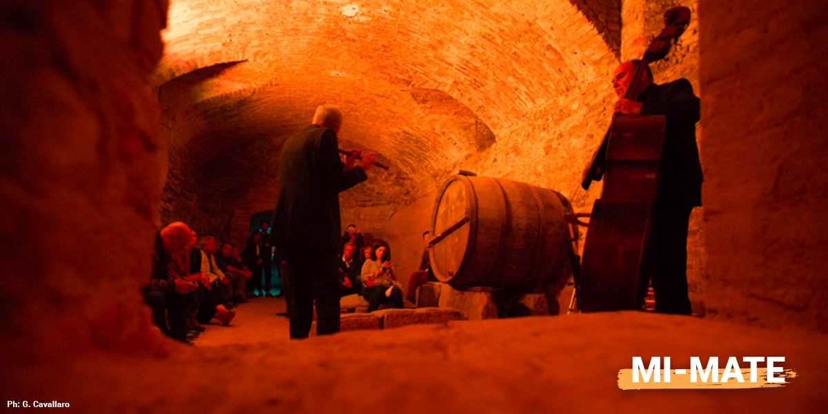 Monferrato infernot MI-MATE Prima edizione. Durante la serata del 15 settembre, Penotti e Solani si sono esibiti in brani di musica jazz.